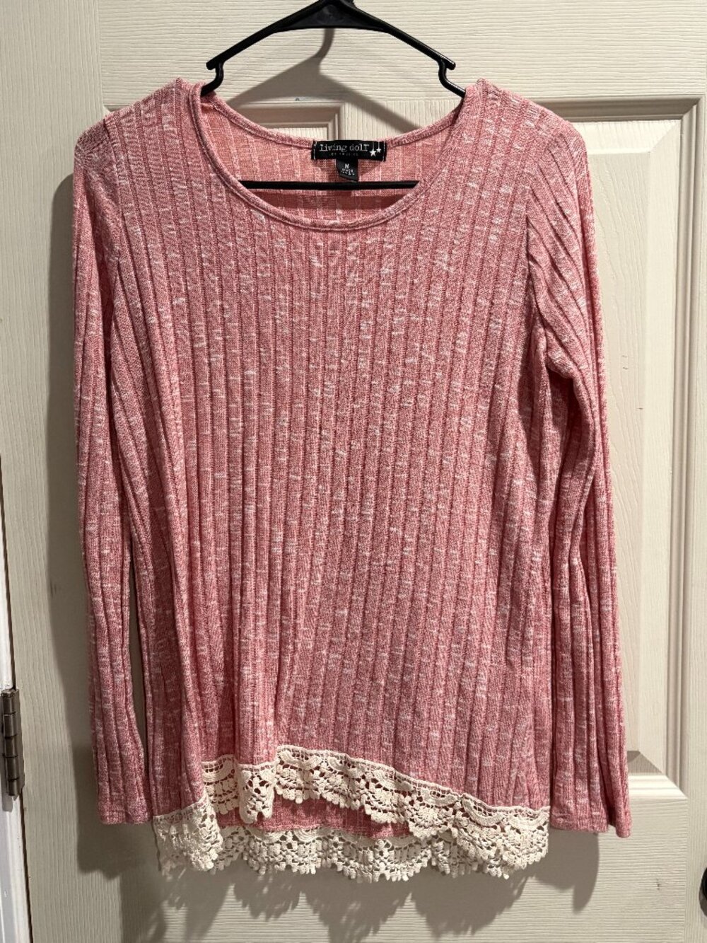 Woman's long sleeve shirt